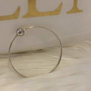 RETIRED Practically New: 💯% Authentic Pandora Me Bangle size 16cm
